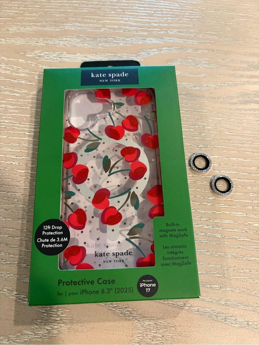 kate spade Cherry Print Protective Case - Red & Green